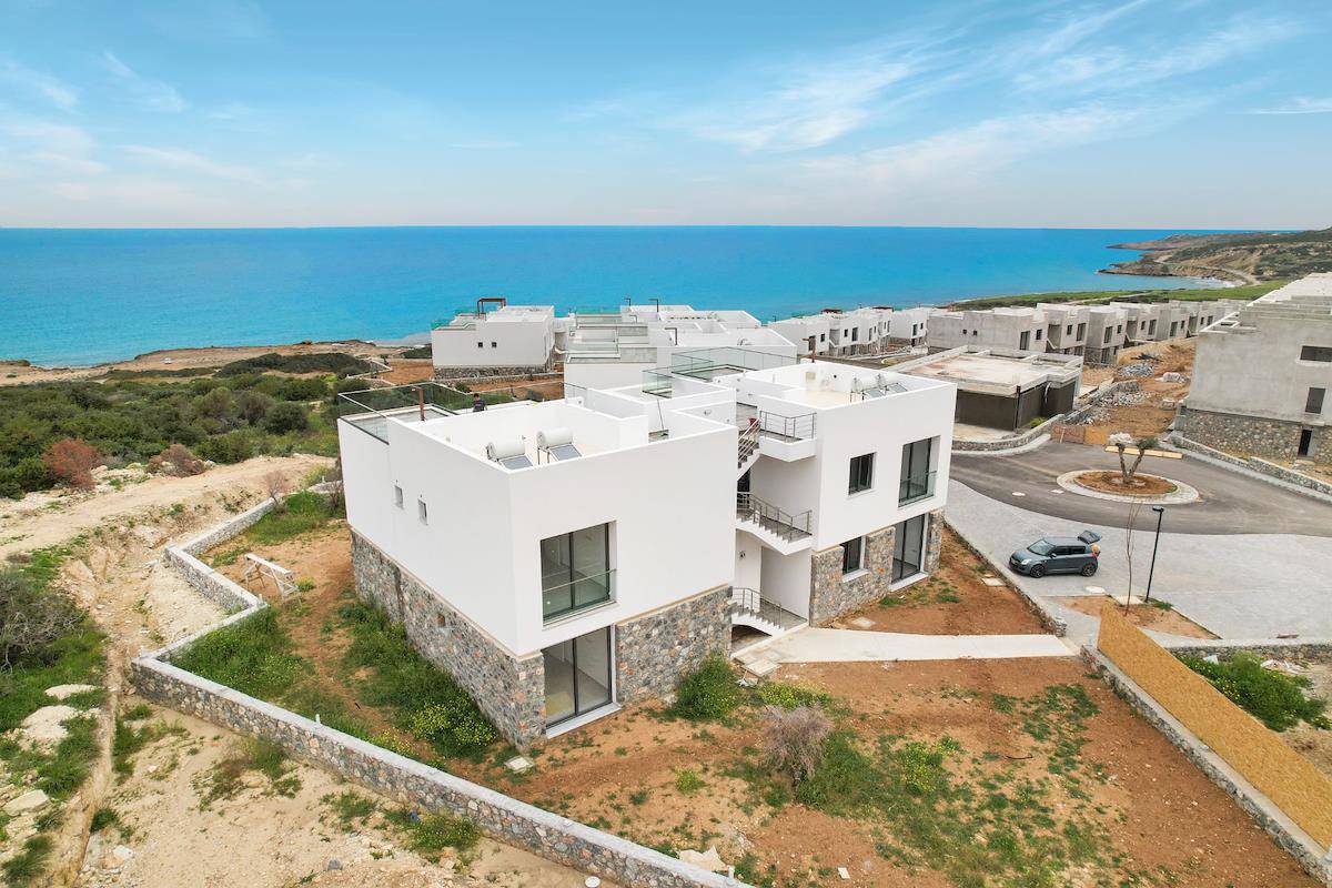 North Cyprus Beachfront Two Bedroom Apartment Photo 3
