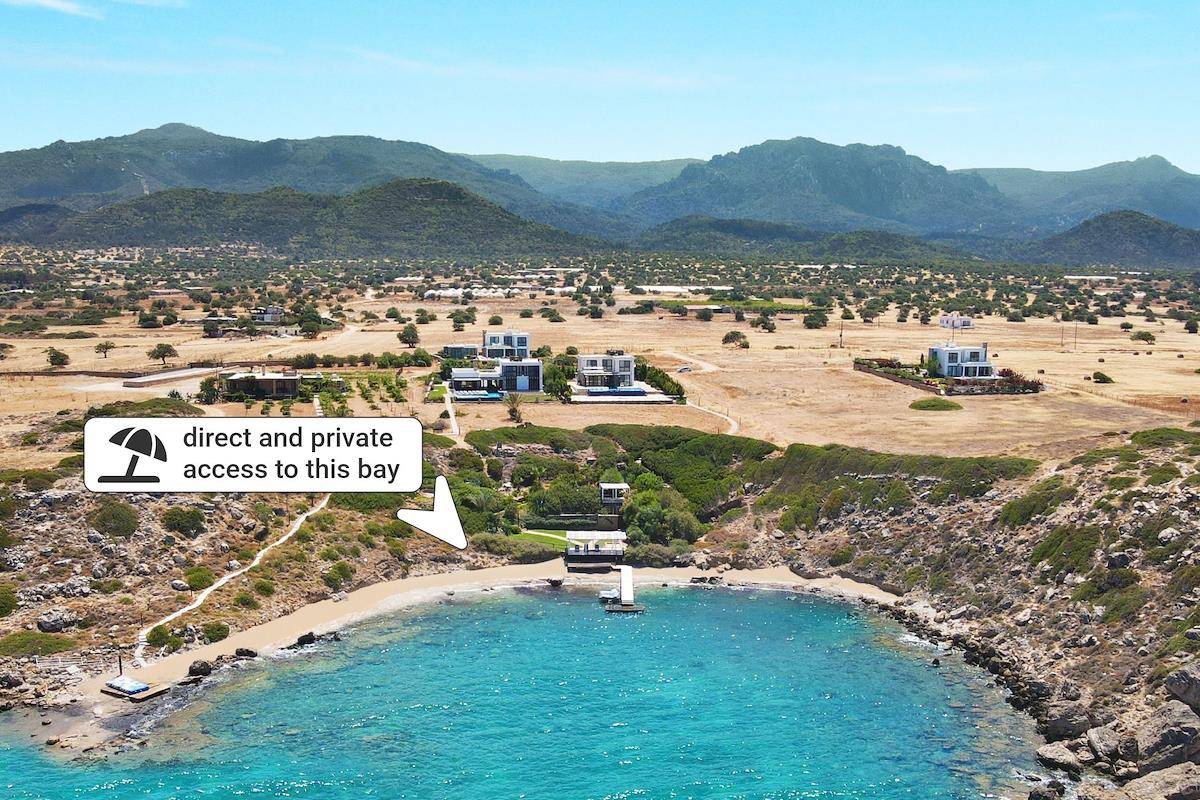 North Cyprus Beachfront Villa with Direct and Private Access to a Sandy Beach Photo 1