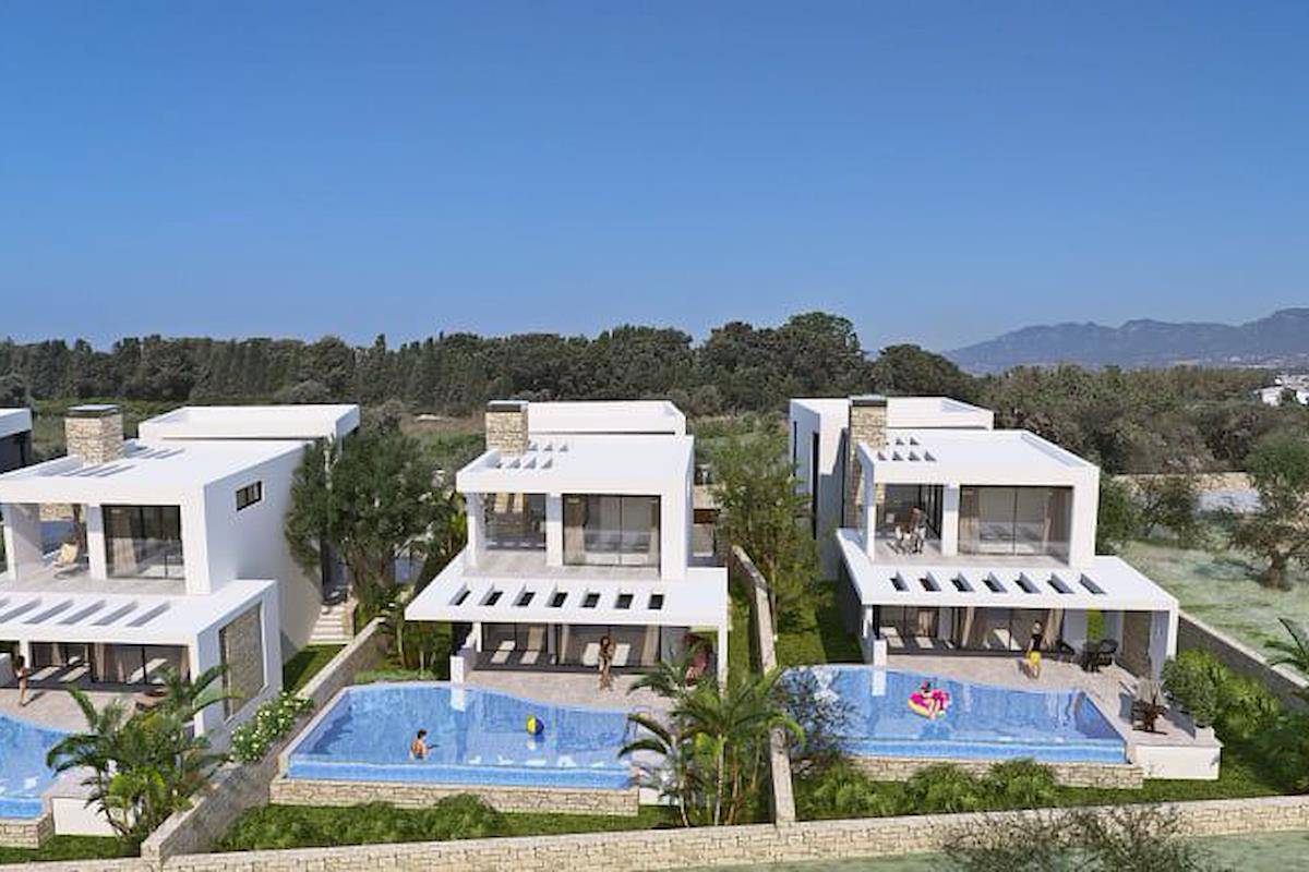 North Cyprus Three Bedroom Beachfront Villa in Catalkoy  Photo 5