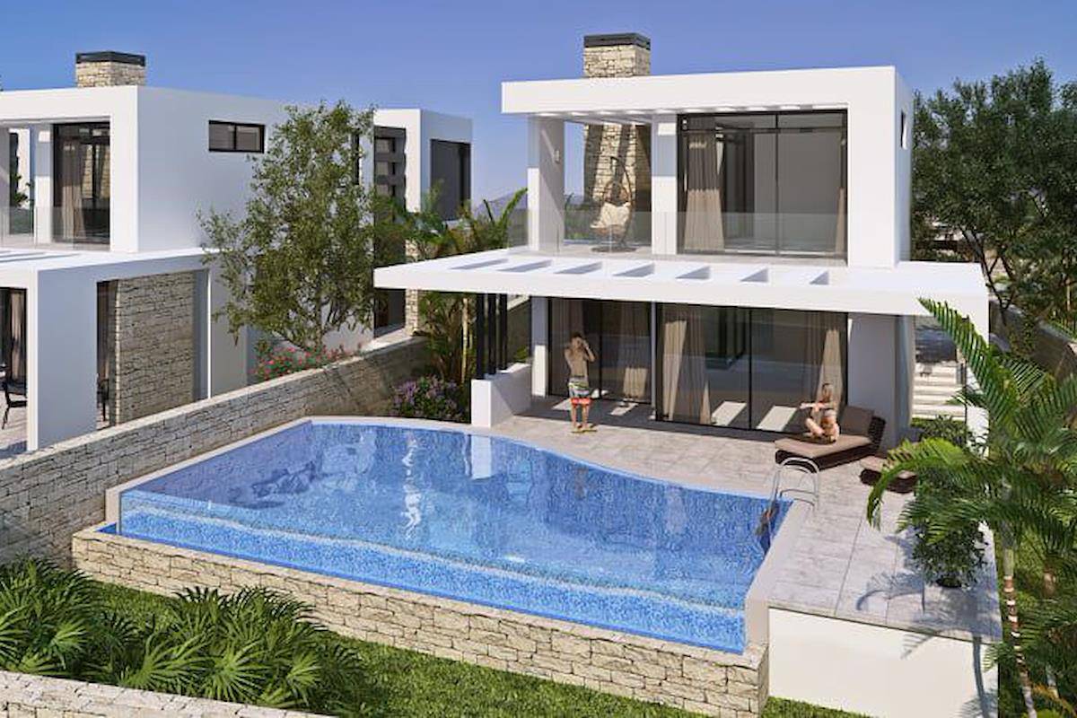 North Cyprus Five Bedroom Beachfront Villa in Catalkoy Photo 6