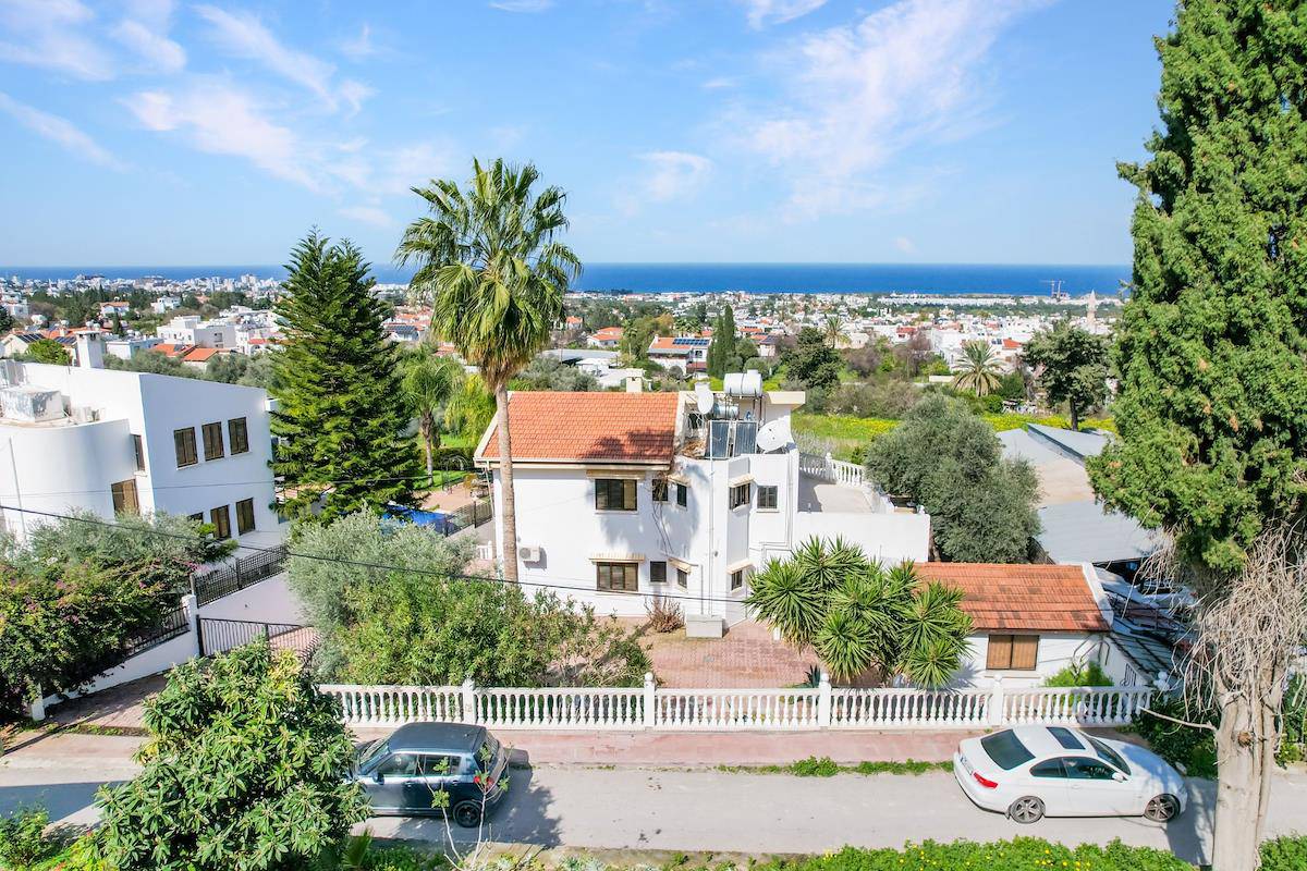 Nord-Kypros Villa med 3 soverom i Bellapais Photo 3